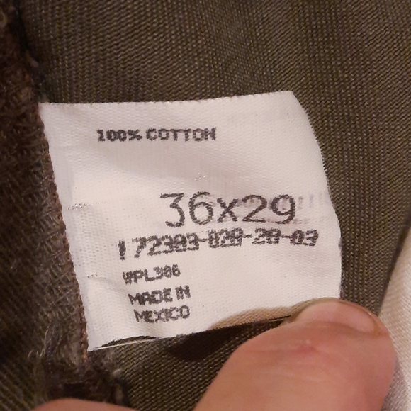 MEN'S  HAGGAR CLOTHING CO. DRESS PANTS  36/ 29. - Picture 5 of 7